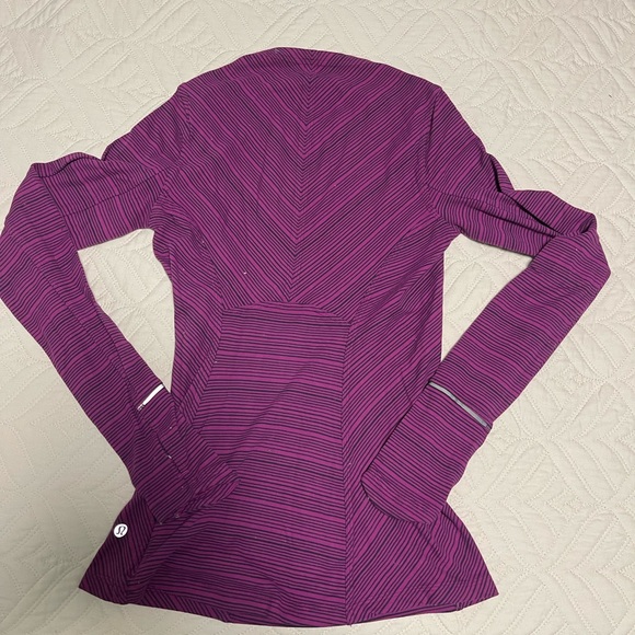 Lulu lemmon longsleeve top - Picture 4 of 5